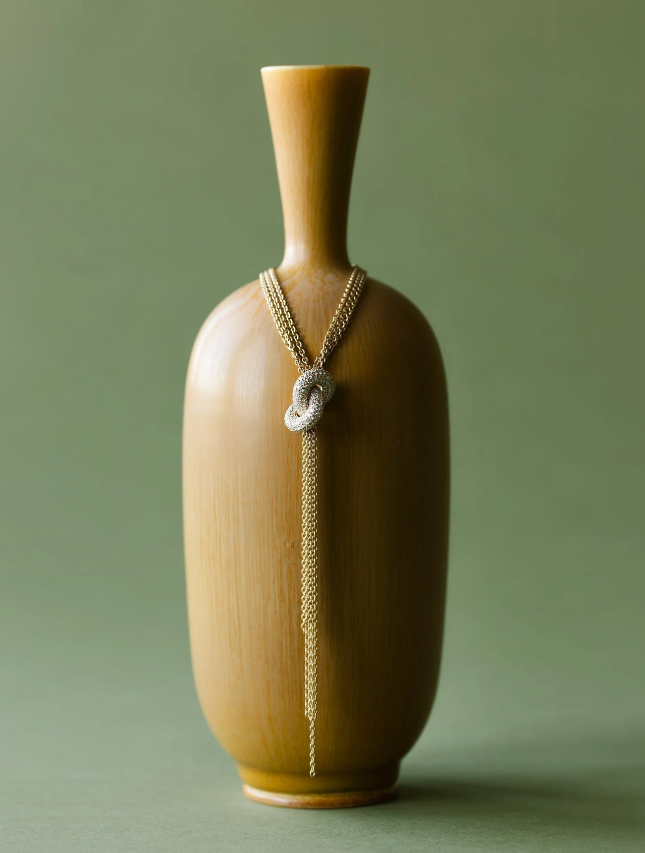 What Luxury Jewelry Brands Can Learn From Rare Carat’s eCommerce Experience